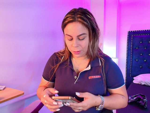 Lia-adams live cam on BongaCams