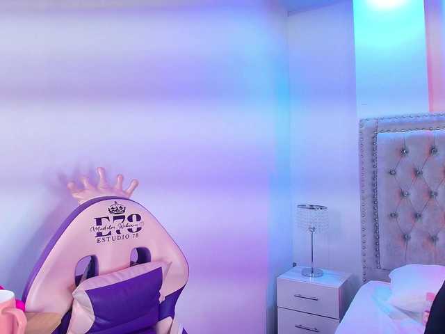 Lia-adams live cam on BongaCams