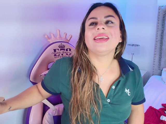Lia-adams live cam on BongaCams