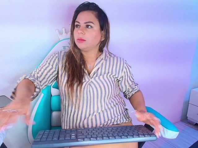 Lia-adams live cam on BongaCams