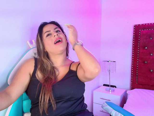 Lia-adams live cam on BongaCams