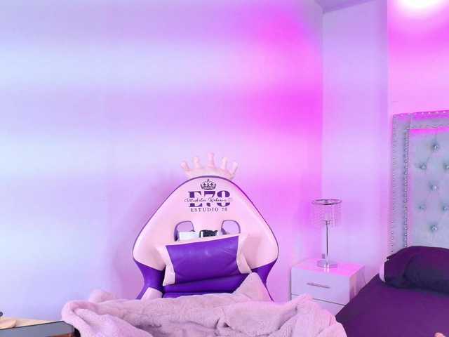 Lia-adams live cam on BongaCams
