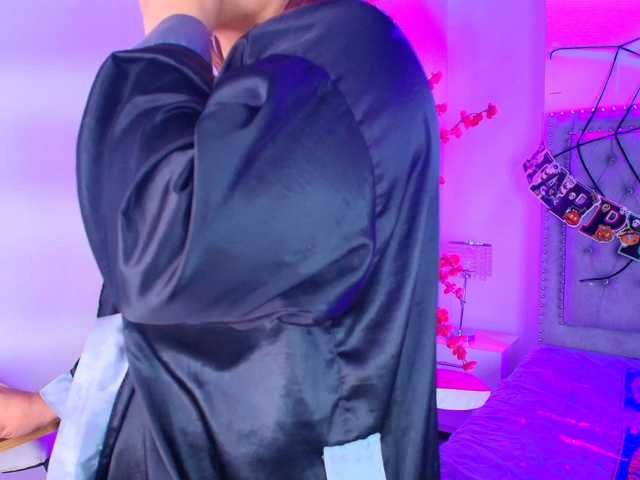 Lia-adams live cam on BongaCams