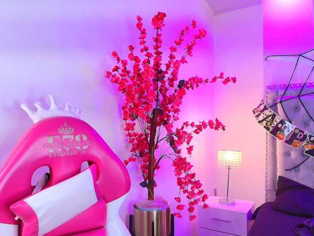 Lia-adams live cam on BongaCams