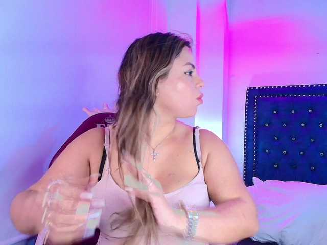 Lia-adams live cam on BongaCams
