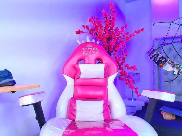 Lia-adams live cam on BongaCams