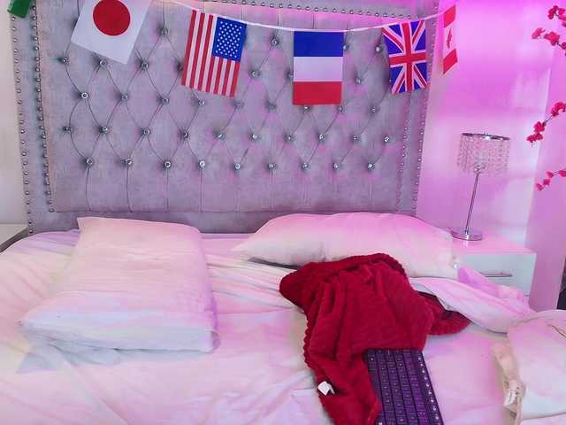 Lia-adams live cam on BongaCams