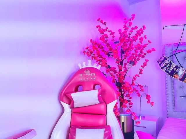 Lia-adams live cam on BongaCams