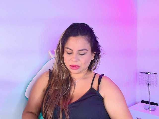 Lia-adams live cam on BongaCams