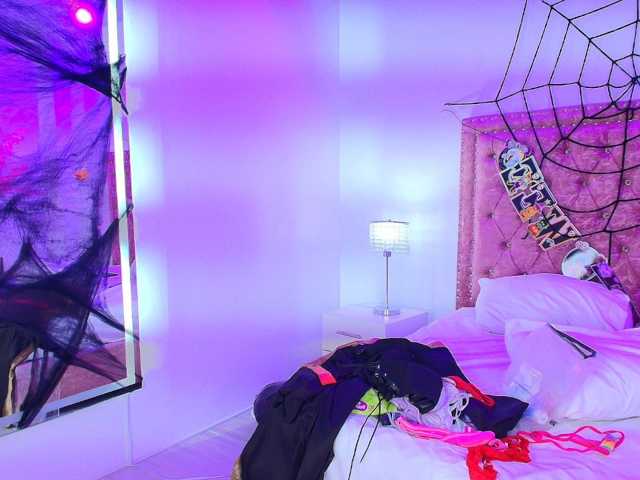 Lia-adams live cam on BongaCams