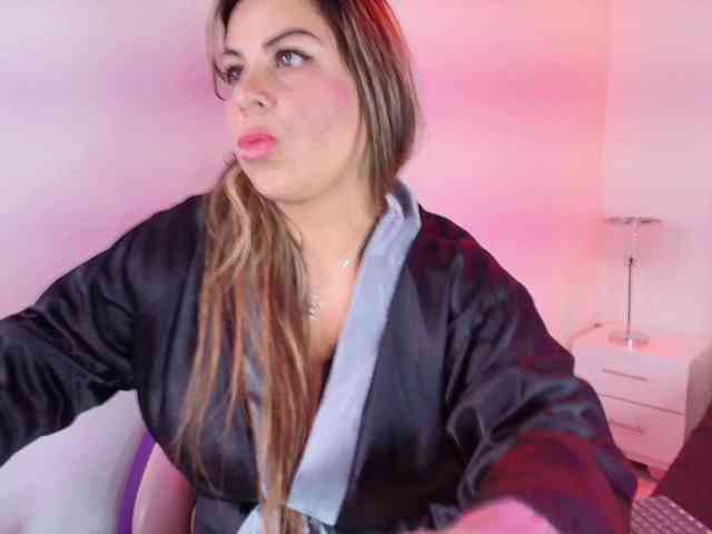 Lia-adams webcam