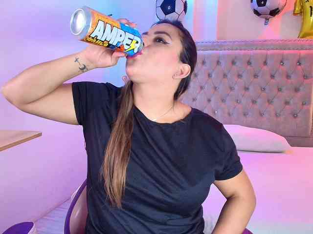 Lia-adams webcam