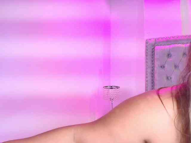 Lia-adams webcam