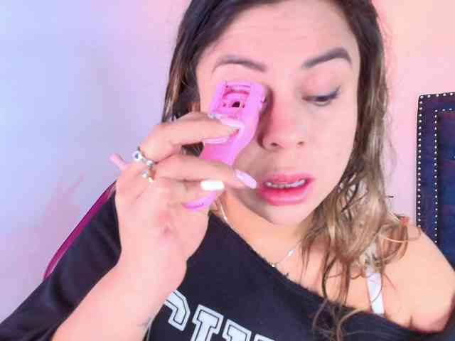 Lia-adams webcam