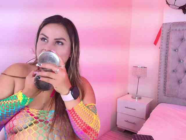 Lia-adams webcam