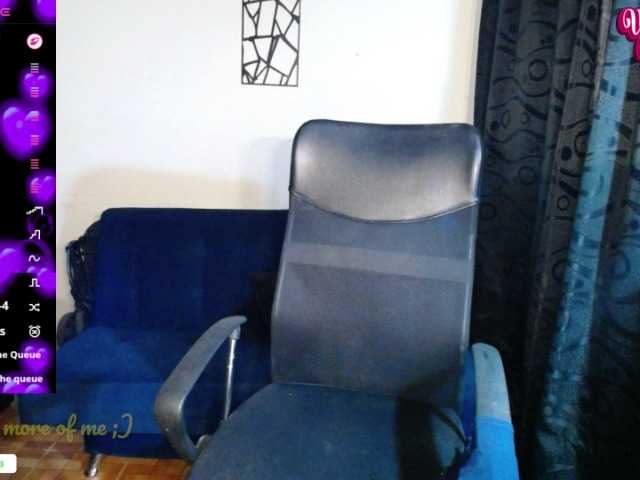conie02 live cam on BongaCams