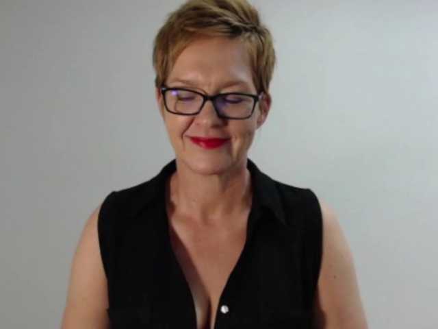 SofieVelvet live cam on BongaCams