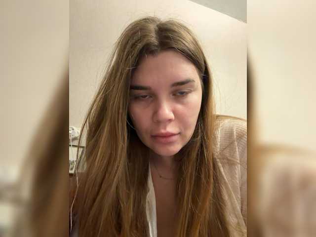 Ella12-