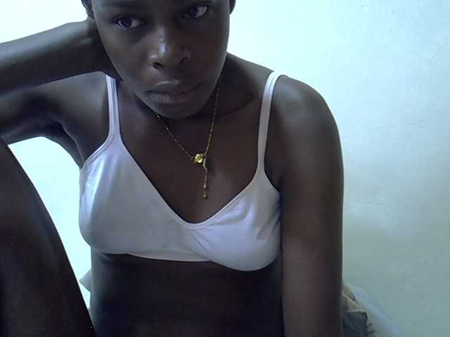 Sweetpussie live webcam show