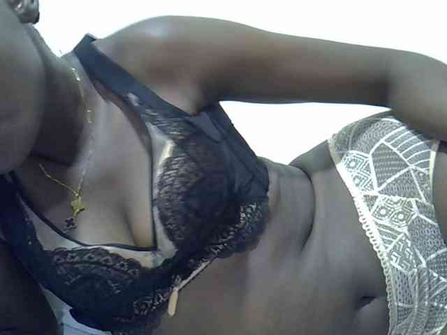 Sweetpussie webcam