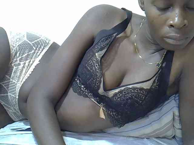 Sweetpussie webcam