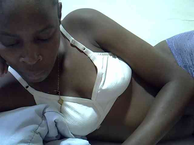 Model: sweetpussie