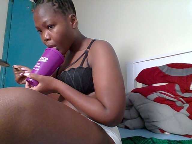 Sexyicey live cam on UnifiedCams