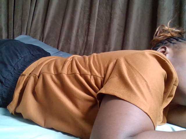 Sexyicey live cam on BongaCams