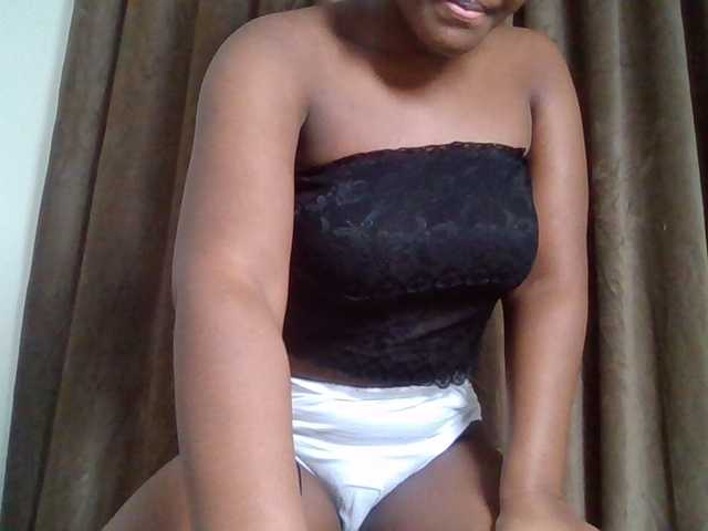 Sexyicey live cam