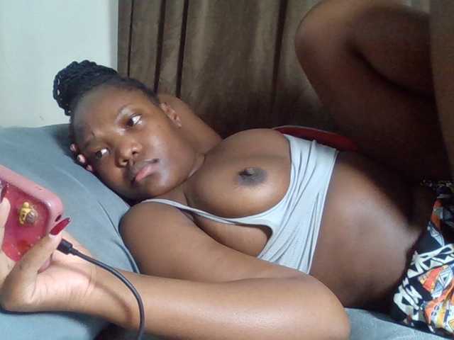 Sexyicey, en directo ahora en BongaCams