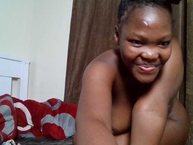 Sexyicey live cam on BongaCams