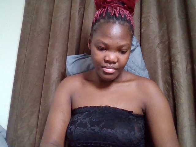 Sexyicey live cam on BongaCams