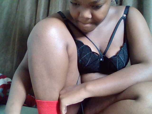 Sexyicey live cam on BongaCams