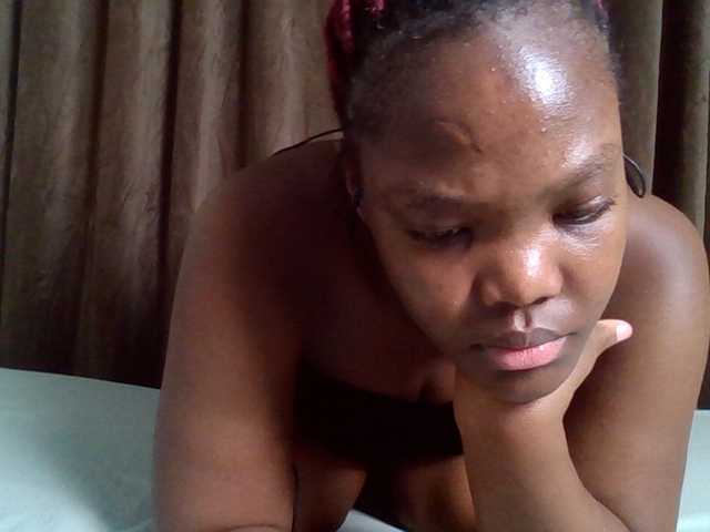 Sexyicey live cam