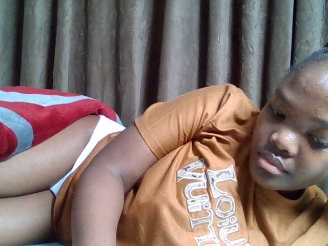 Sexyicey live cam on BongaCams