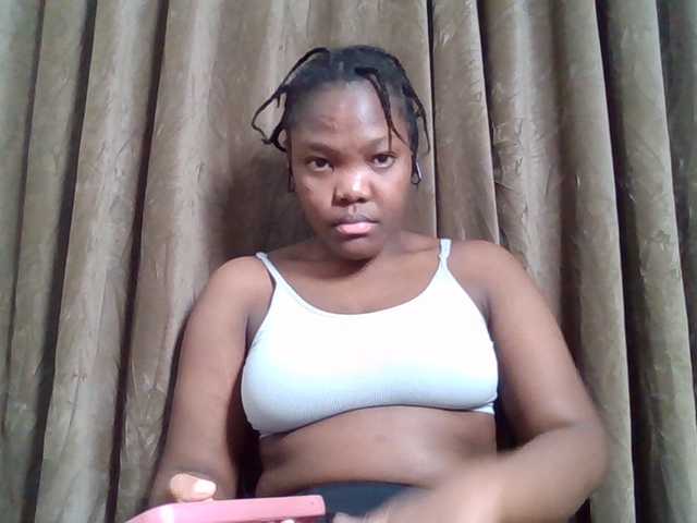 Sexyicey live cam on BongaCams