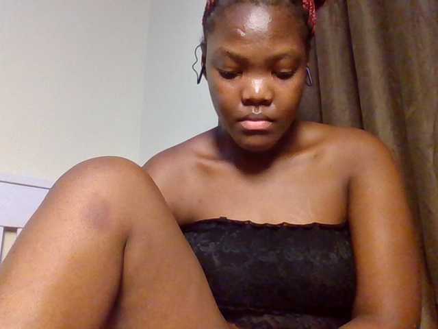 Sexyicey live cam on BongaCams