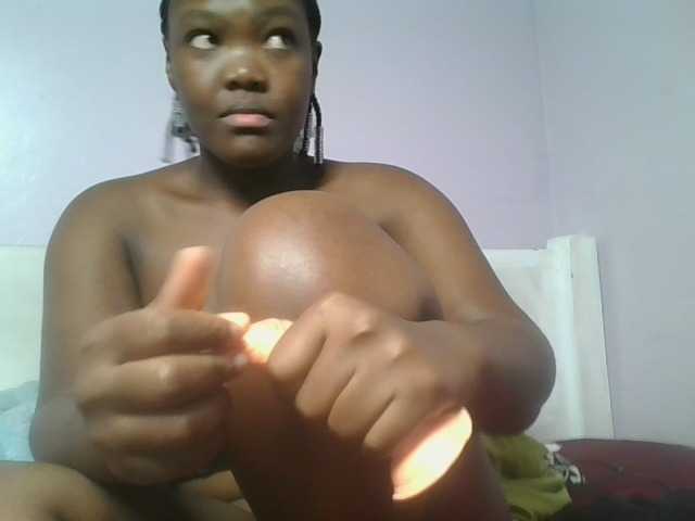 Sexyicey live cam on BongaCams