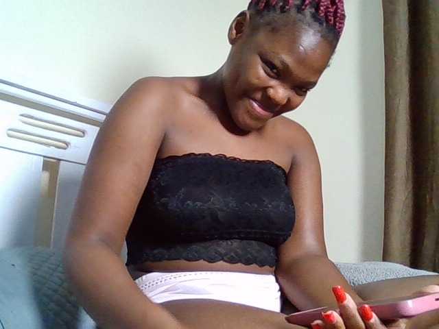 Sexyicey live cam