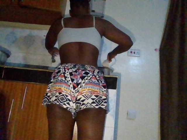 Sexyicey live cam on BongaCams