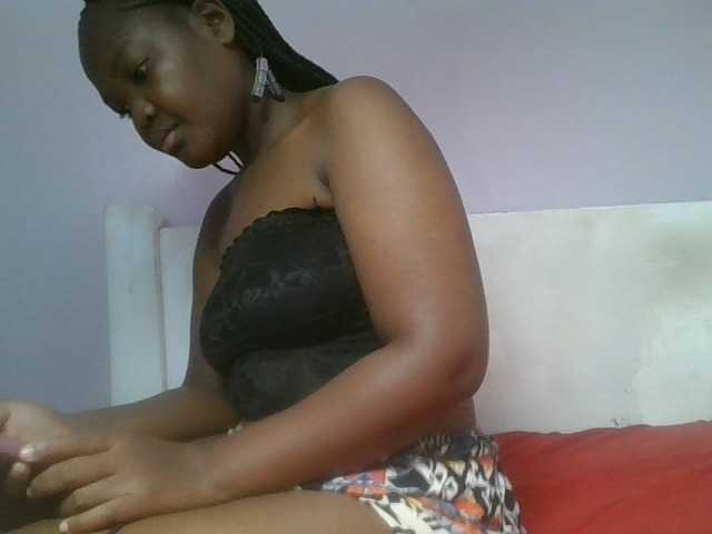 Sexyicey live cam on BongaCams