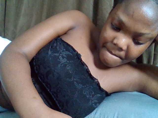 Sexyicey live cam