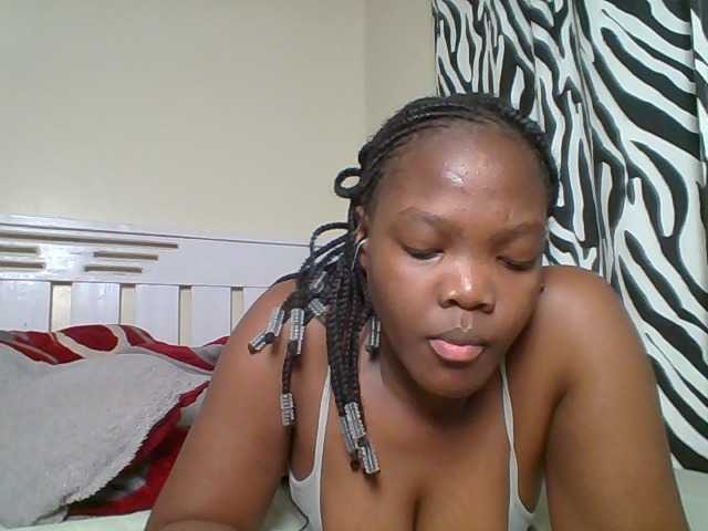 sexyicey cam belle