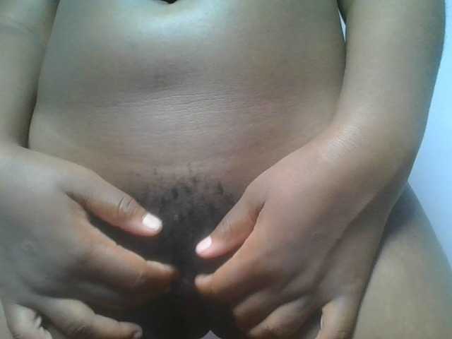 Sexyicey live cam on BongaCams