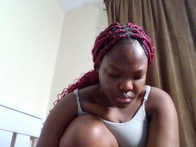 Sexyicey live cam on BongaCams