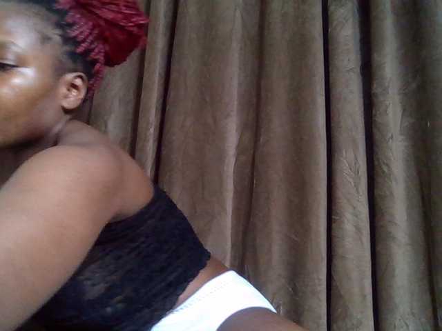 Sexyicey live cam