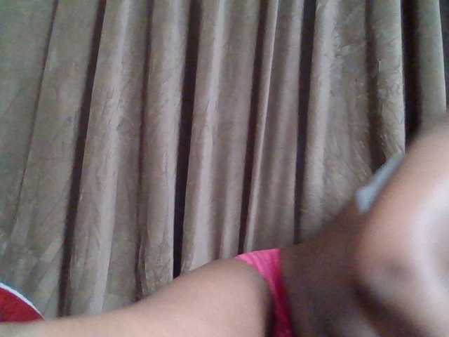 Sexyicey live cam on BongaCams