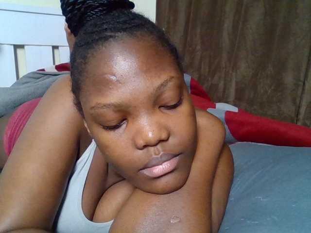 Sexyicey live cam on BongaCams