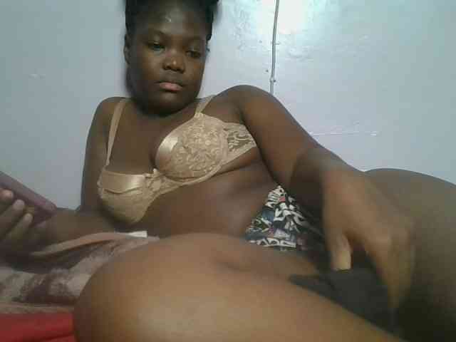 Sexyicey webcam