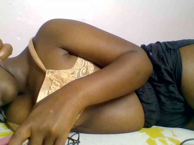 Sexyicey webcam